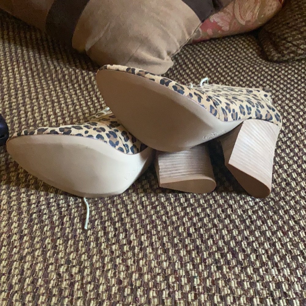 Leopard short boots - Picture 3 of 3